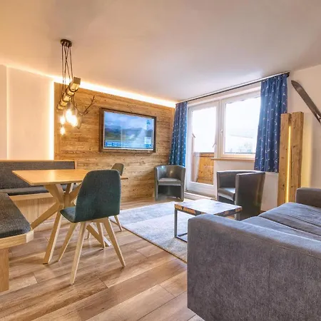 Melanie - By Alpen Apartment Zell am See